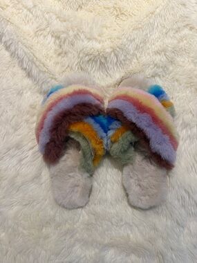 Anthropologie Emu Australia Pastel Rainbow Faux Fur Slippers